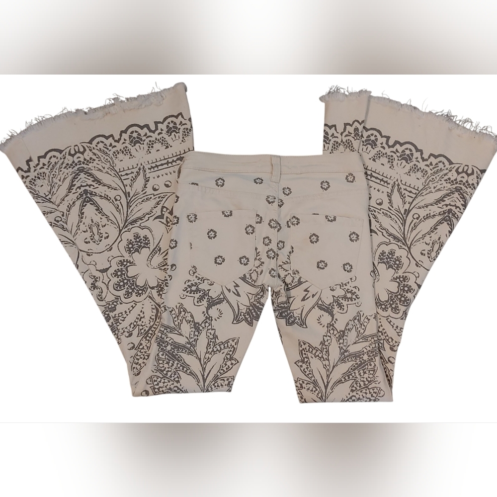 Free People Cream and Black Flare Pants - Picture 6 of 12